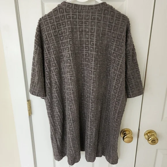 Givenchy 4G Terry T-Shirt & Short Set - Picture 5 of 12